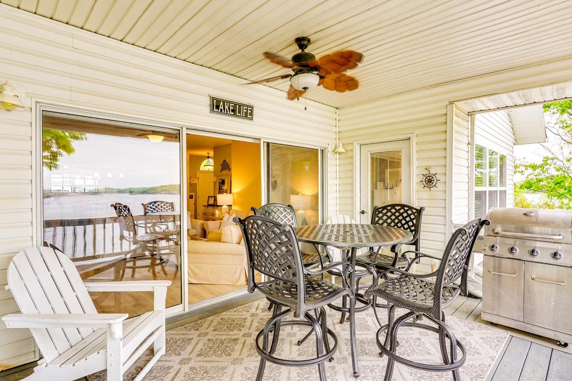 Townhouse With Shared Dock On Lake Of The Ozarks! Exterior photo