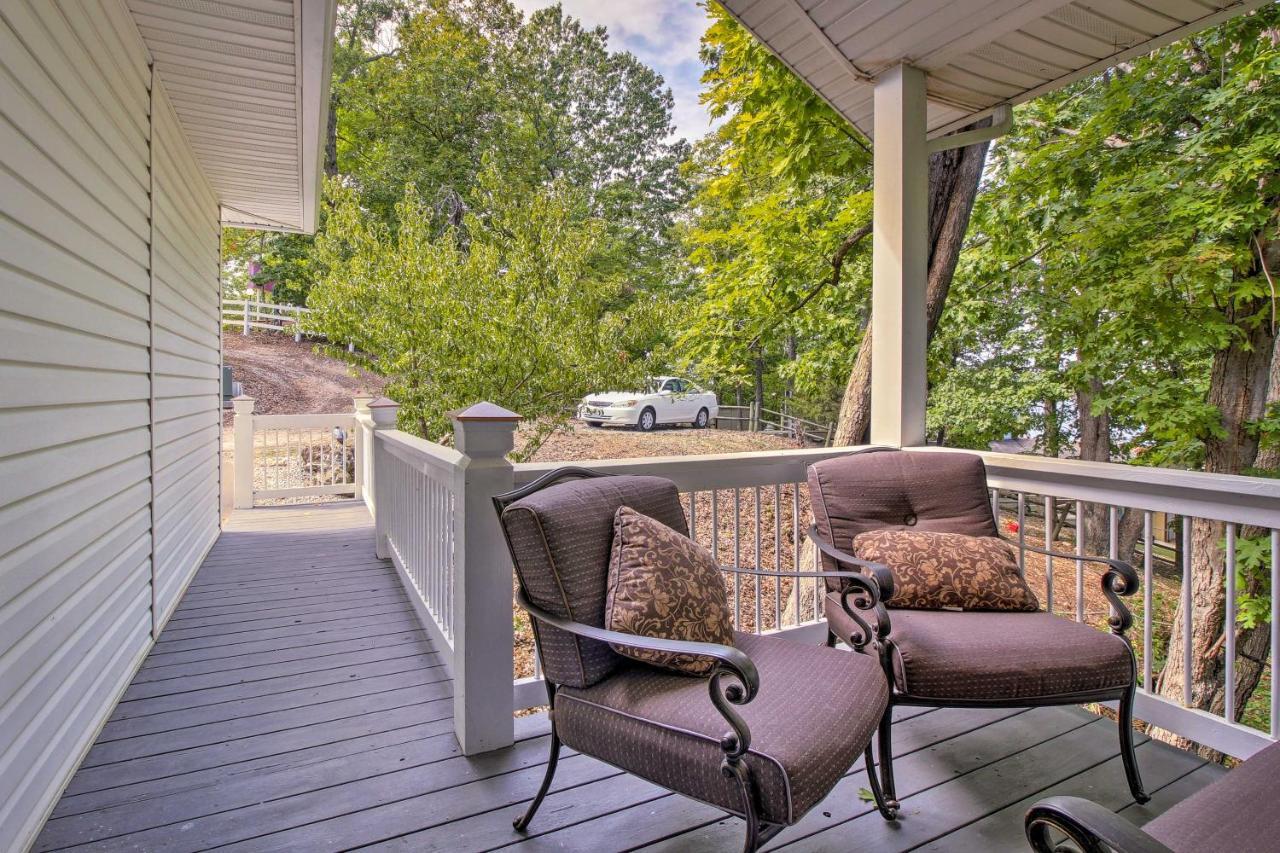 Townhouse With Shared Dock On Lake Of The Ozarks! Exterior photo